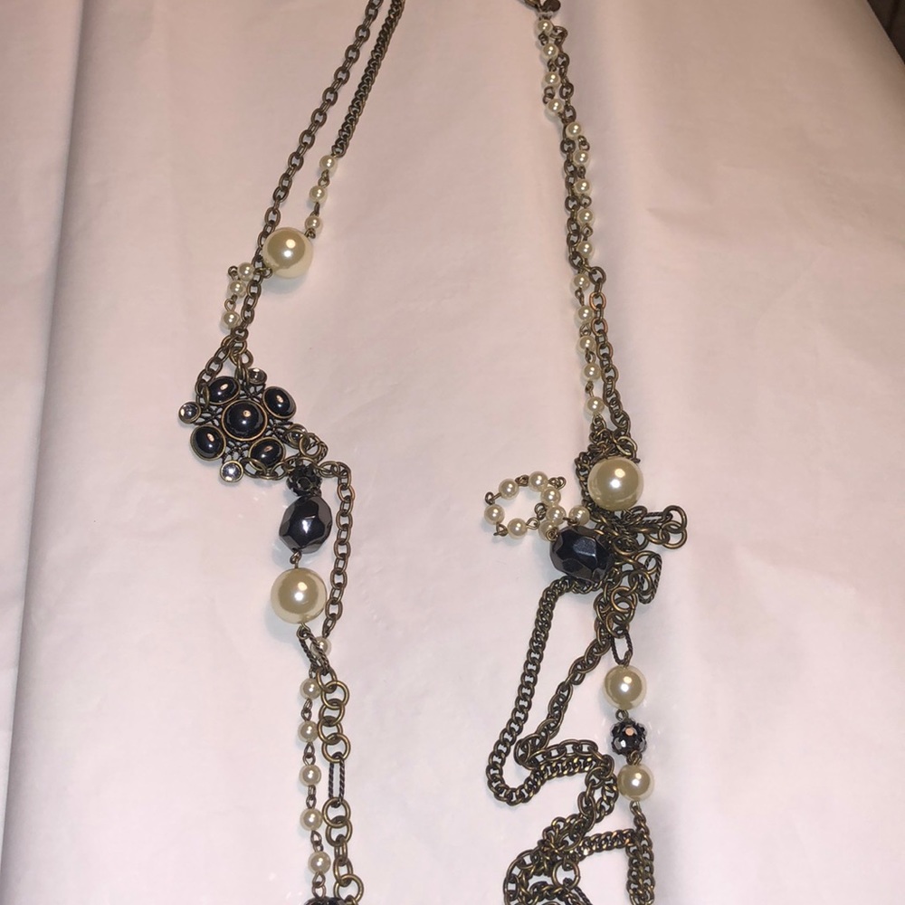 Lia‎ Sophia long necklace